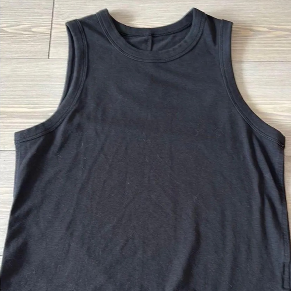 lululemon athletica Black Crop Cotton Tank Top - Size 2